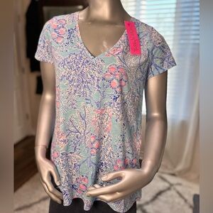 Lilly Pulitzer Designer Floral V-Neck Tee Small NWT Blue Pink Tropical Top